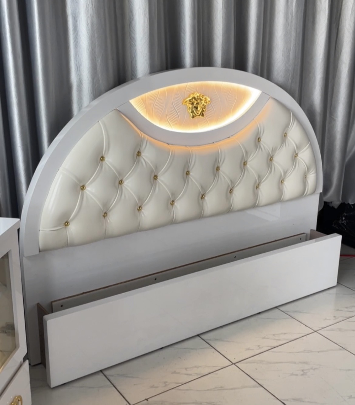 Giường ngủ MD - 40 có LED - Ảnh 2