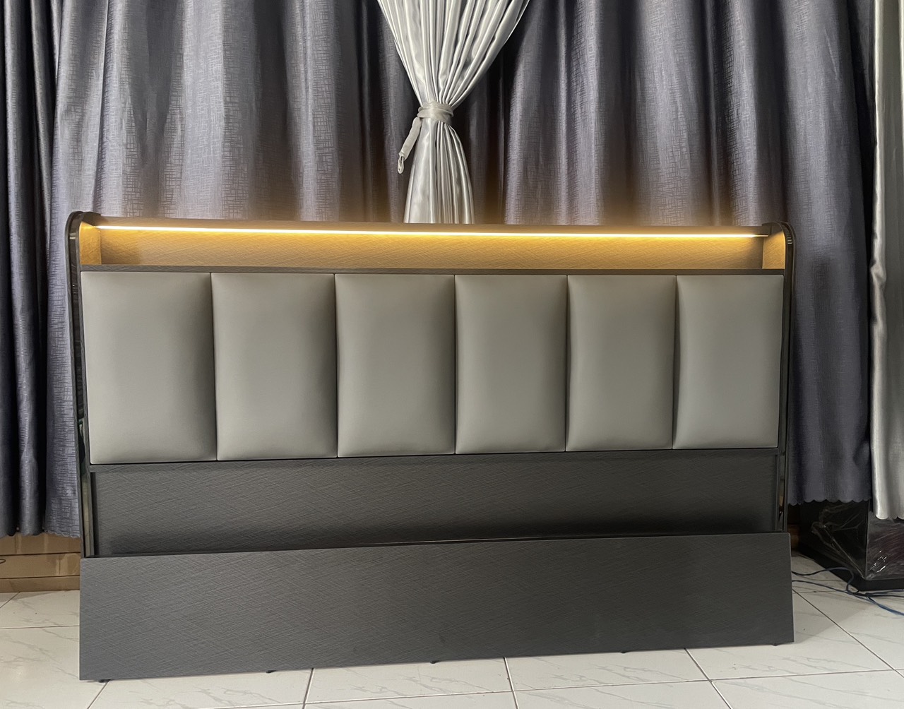 Giường ngủ MD - 03 có LED