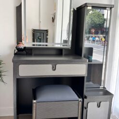 Alternative view of Bàn phấn TL-02