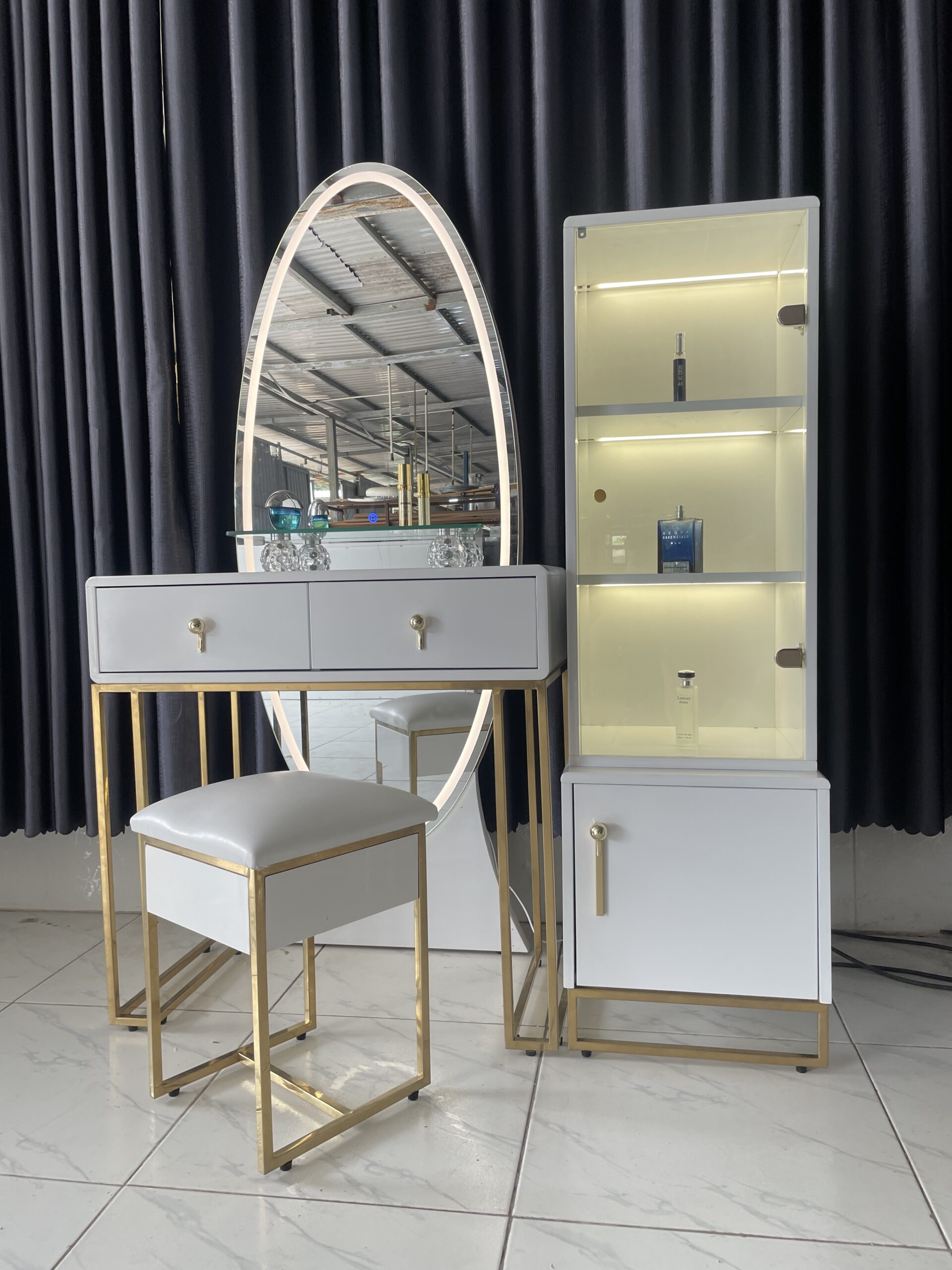 Bàn phấn TL-06 - Ảnh 3