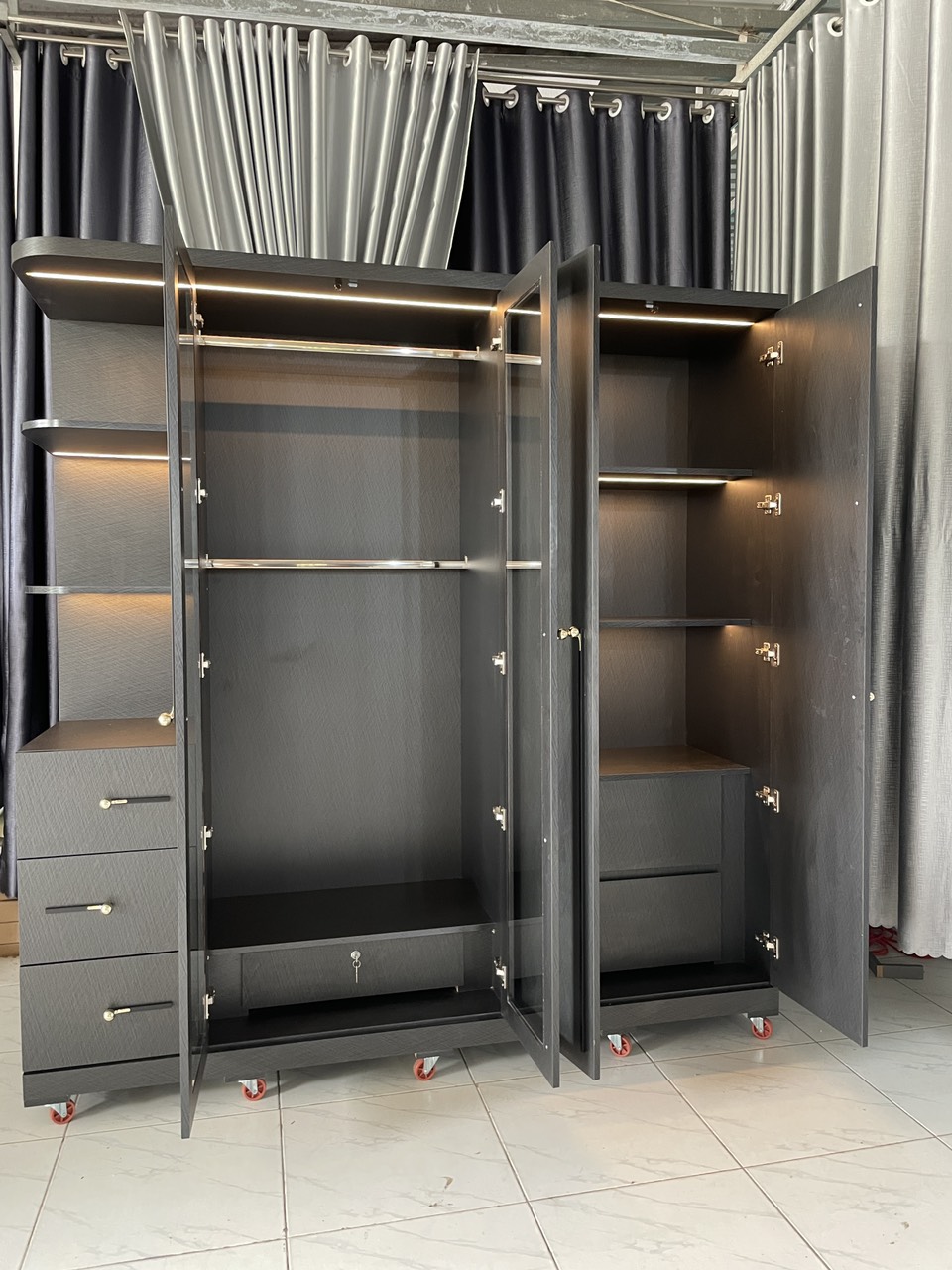 Tủ áo TK-05 - Ảnh 3